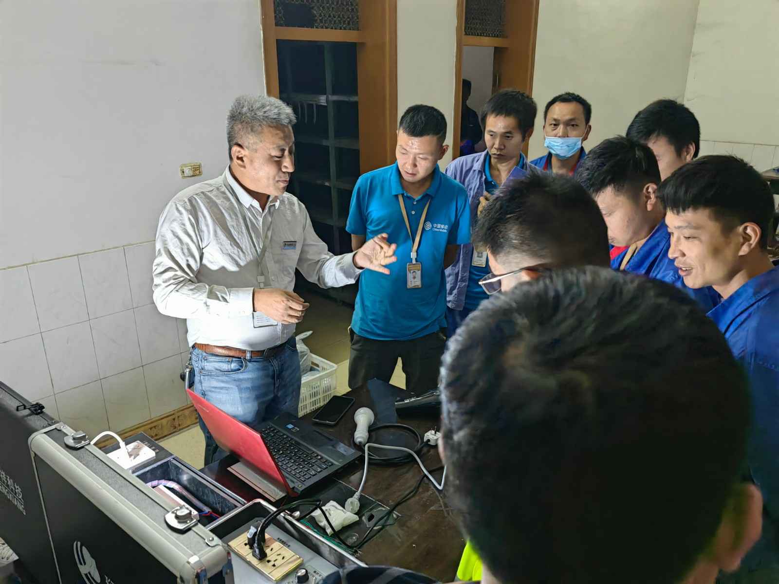 爱游戏网页版-爱游戏(中国)为中移铁通有限公司安全用电培训